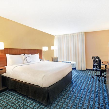 סמירנה Fairfield Inn & Suites By Marriott Atlanta Vinings/Galleria מראה חיצוני תמונה