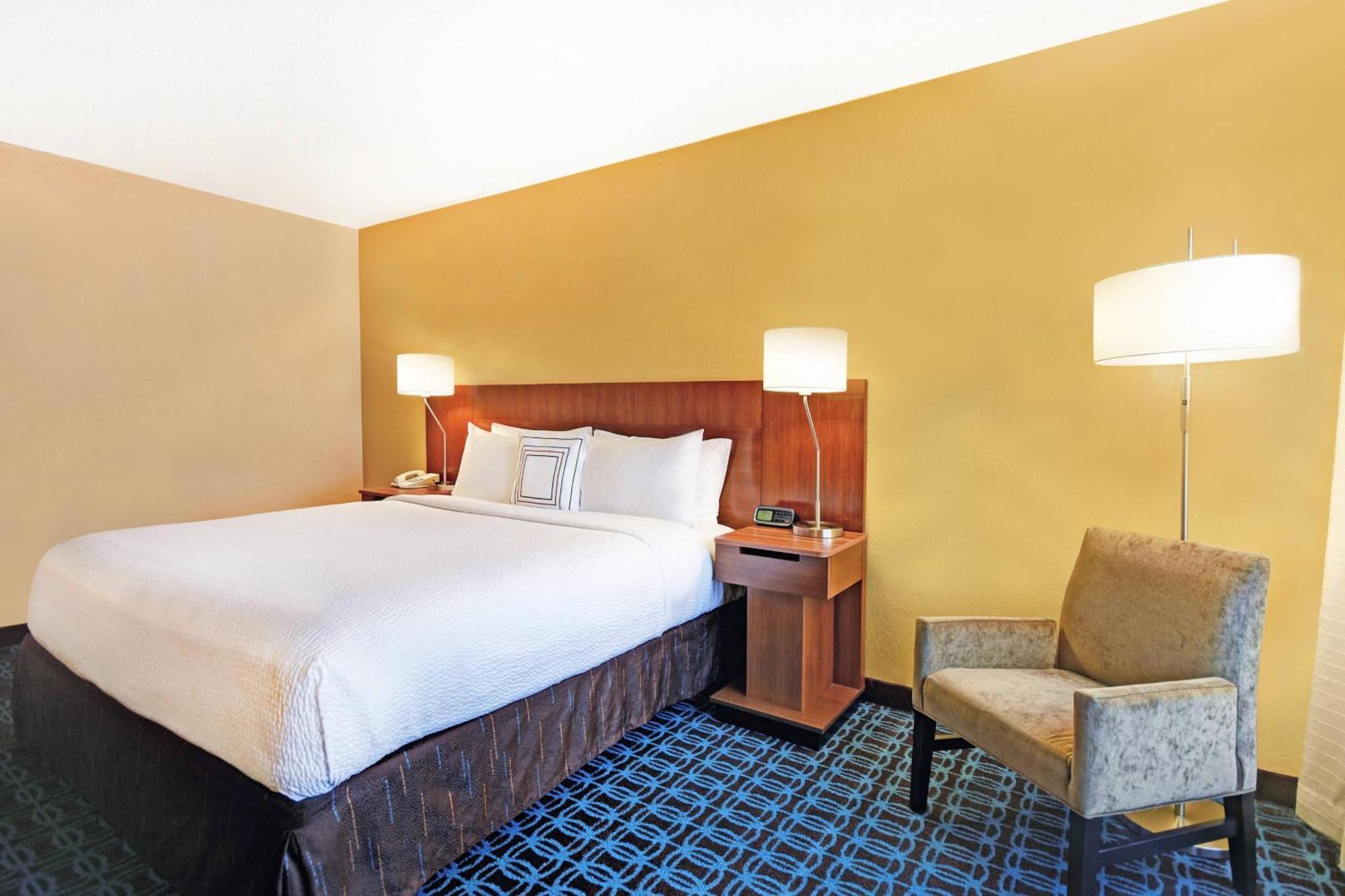 סמירנה Fairfield Inn & Suites By Marriott Atlanta Vinings/Galleria מראה חיצוני תמונה