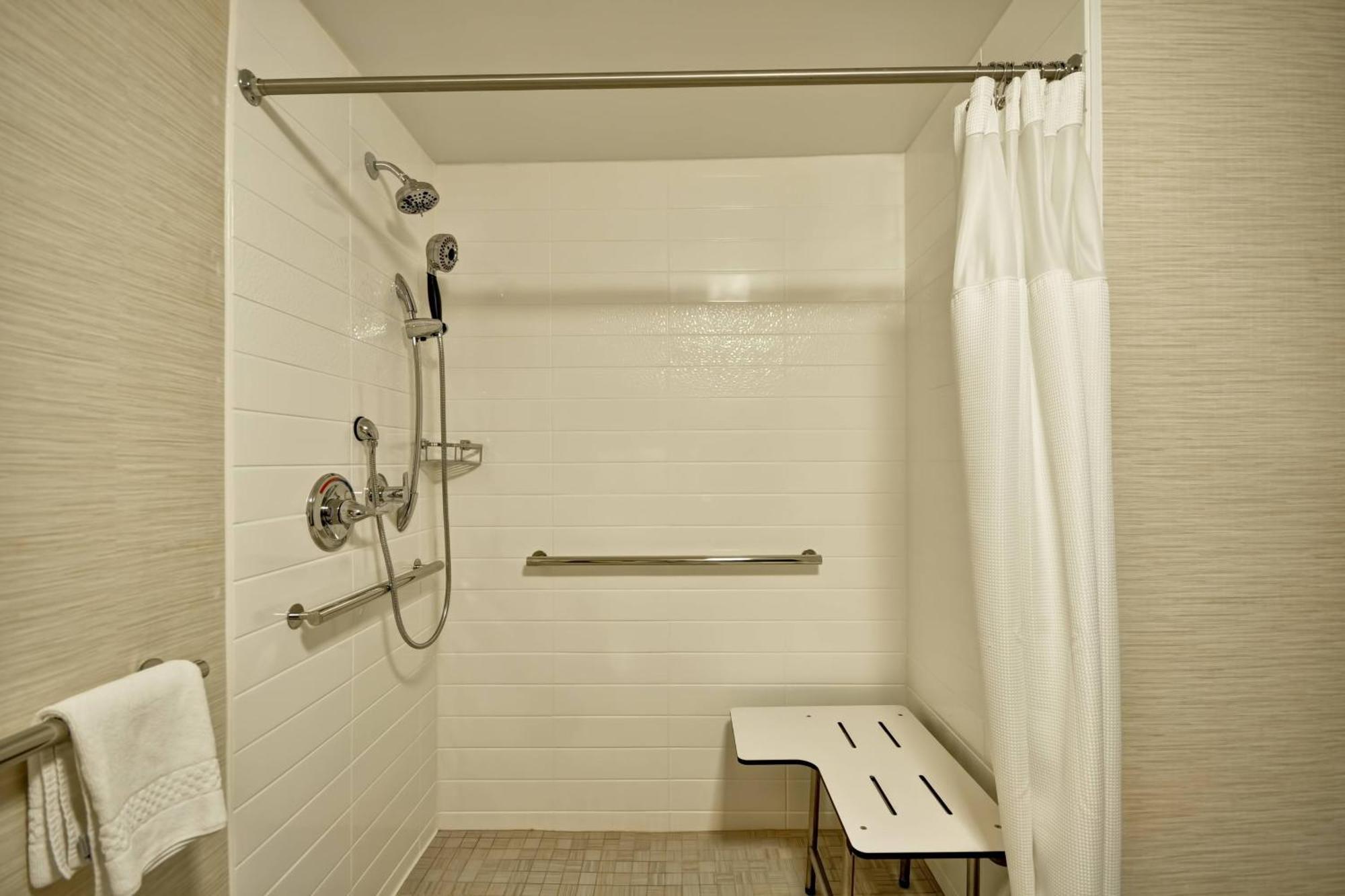 סמירנה Fairfield Inn & Suites By Marriott Atlanta Vinings/Galleria מראה חיצוני תמונה