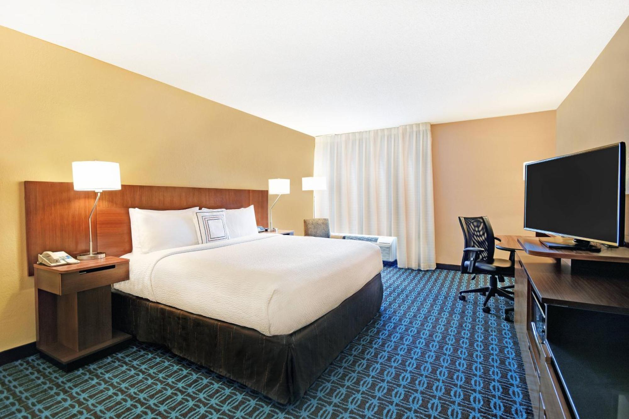 סמירנה Fairfield Inn & Suites By Marriott Atlanta Vinings/Galleria מראה חיצוני תמונה