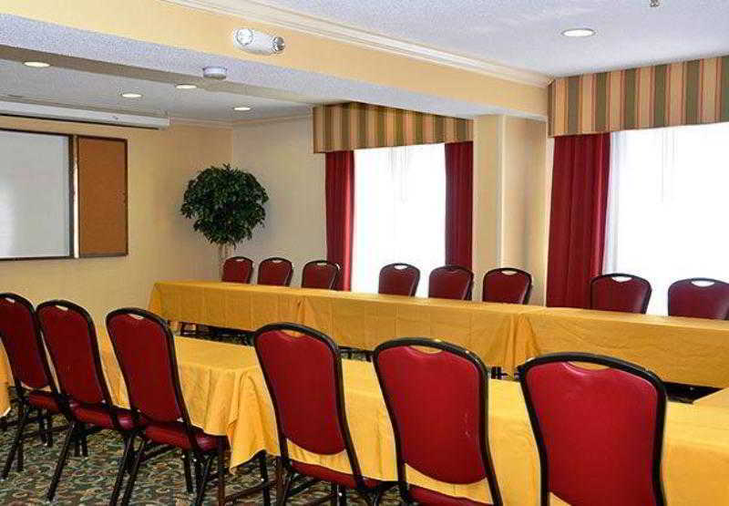 סמירנה Fairfield Inn & Suites By Marriott Atlanta Vinings/Galleria מראה חיצוני תמונה